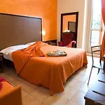 Delizia Hotel 2*
